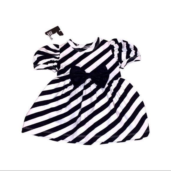 The Tiny Universe   - Picture 1 of 2